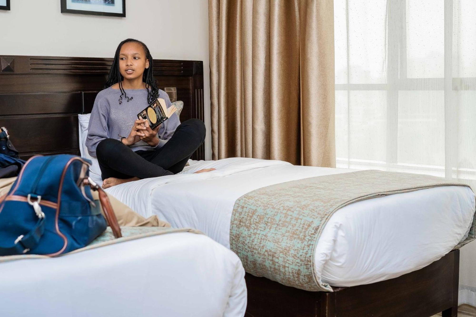 Hemak Suites Nairobi Buitenkant foto